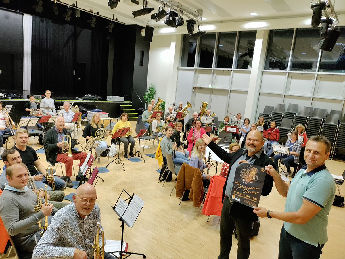 Die Bläservereinigung Albachten bei einer Probe zum Konzert